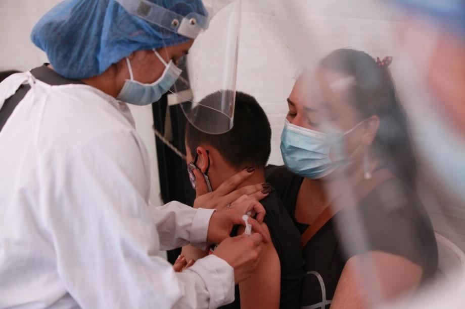 Jusqu'à présent, les enfants de moins de six ans étaient le seul groupe d'âge non éligible à la vaccination contre le covid-19 en Colombie. Colpress.