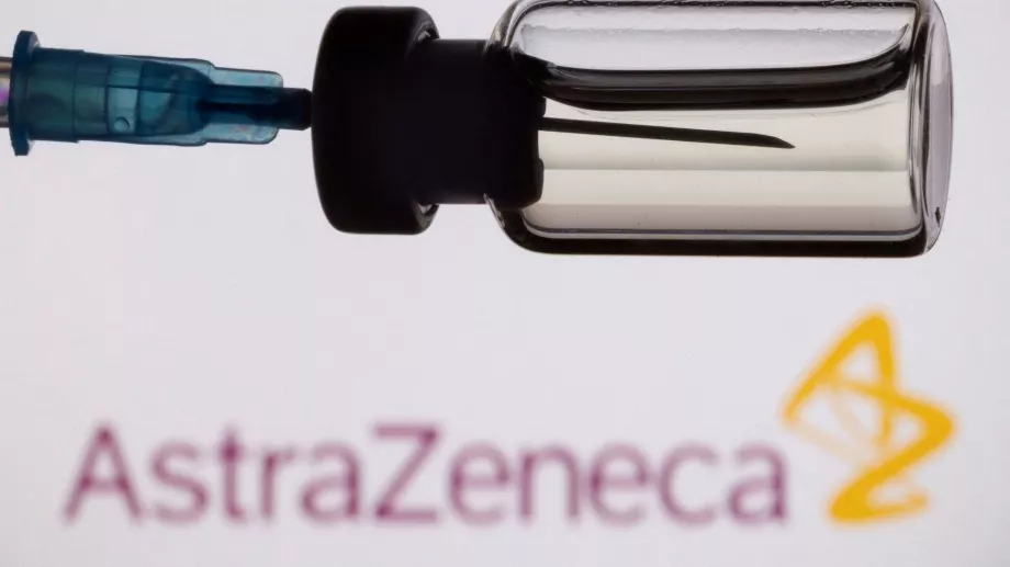 Le vaccin AstraZeneca n'a pas obtenu d'avis favorable REUTERS/Dado Ruvic/Illustration/File Photo
