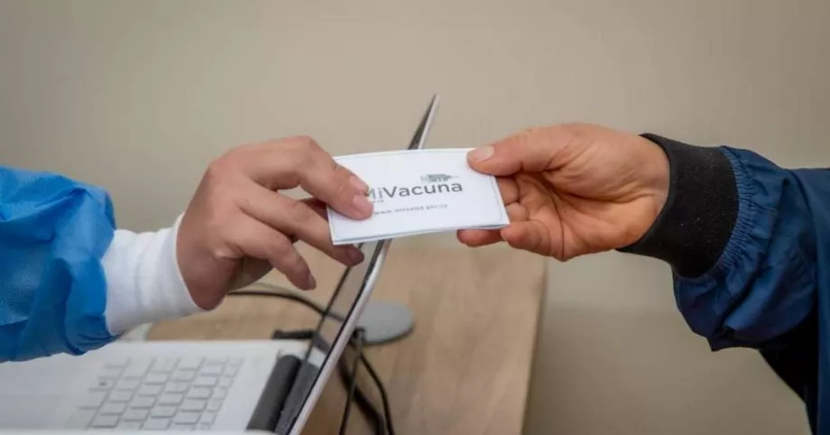 La personne doit se rendre au point de vaccination où elle a reçu la dose la plus récente de vaccin contre le covid-19 - crédit Ministère de la Santé