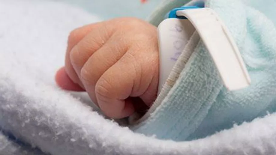 Les bébés nés de mères infectées par le COVID-19 ont trois fois plus de risques de développer un trouble respiratoire qui affecte normalement les bébés prématurés, selon une étude